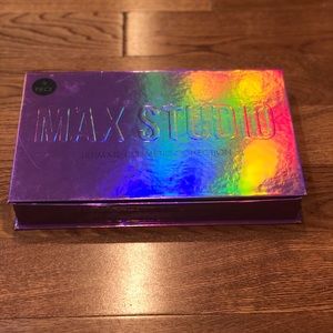 Max Studio Cosmetic